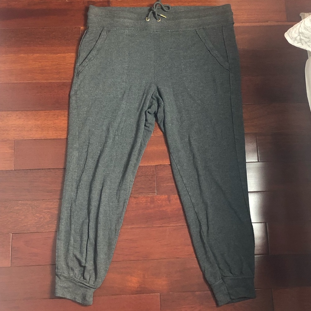 Skinnygirl jeans sweats size large